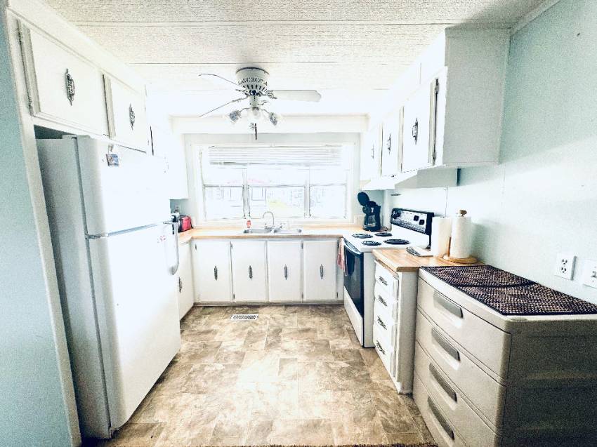 22 Charles Dr. a Winter Haven, FL Mobile or Manufactured Home for Sale